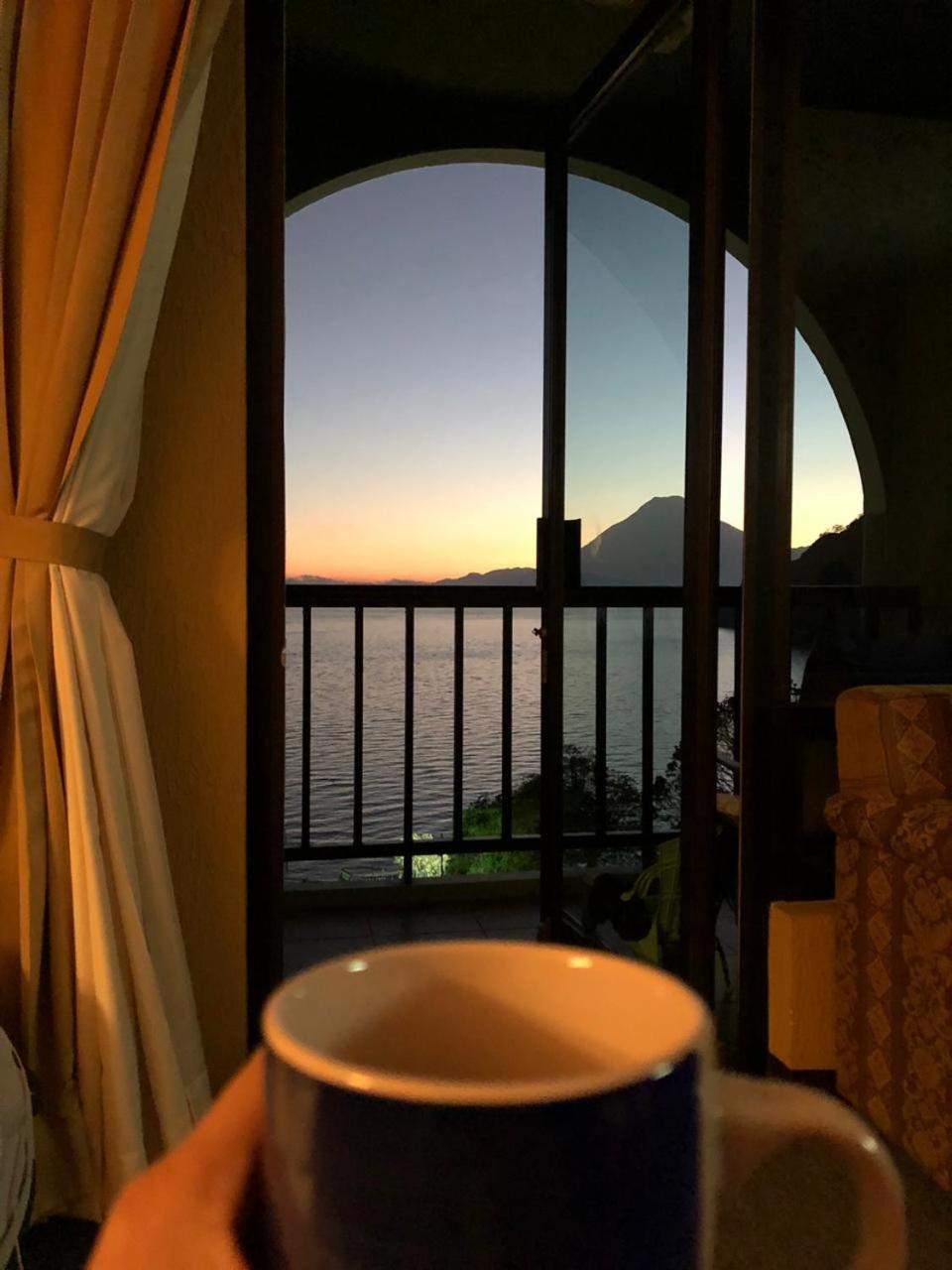 The Paradise Of Atitlan Suites - Free Breakfast Supplies Panajachel Exteriér fotografie